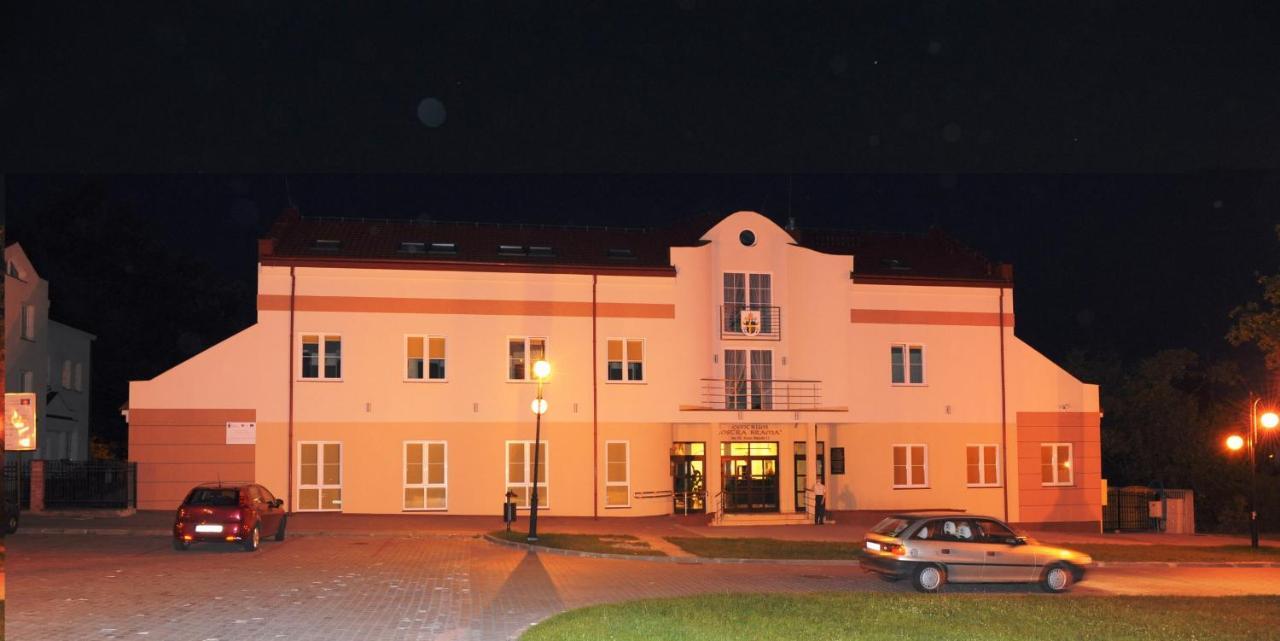 Centrum Ostra Brama Im. Jana Pawla II Skarżysko-Kamienna Eksteriør bilde